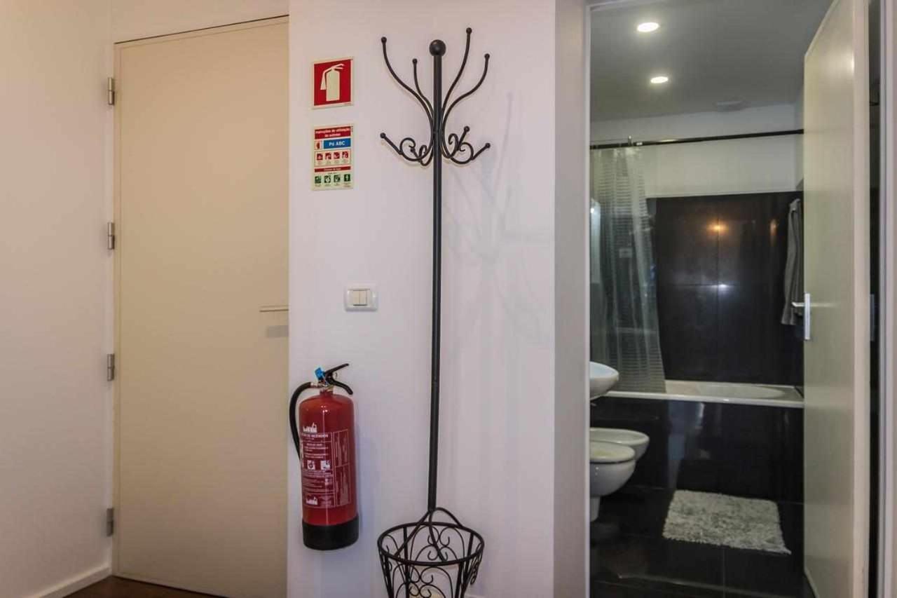 Downtown Praia Da Vitoria Al מראה חיצוני תמונה
