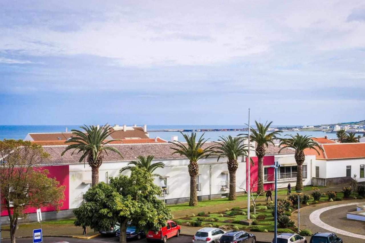Downtown Praia Da Vitoria Al מראה חיצוני תמונה